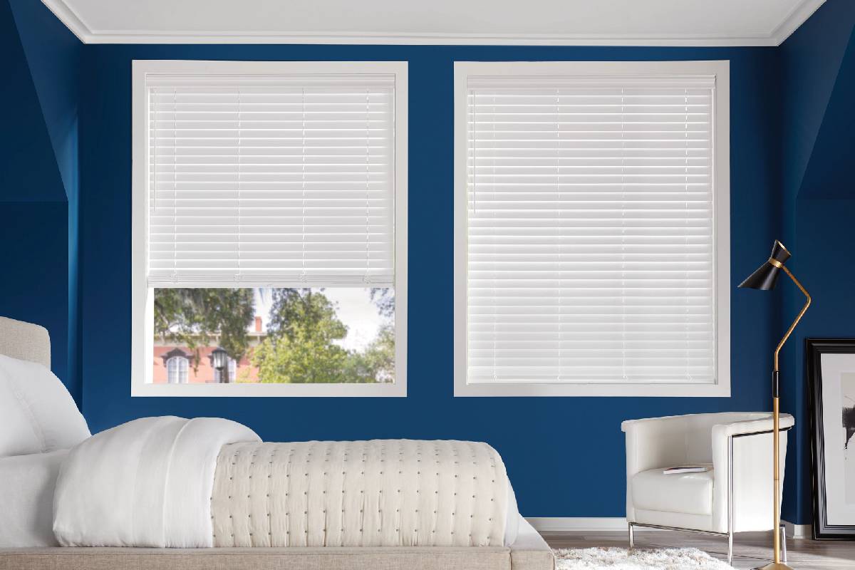 Hunter Douglas bedroom blinds in a home near Richmond, VA